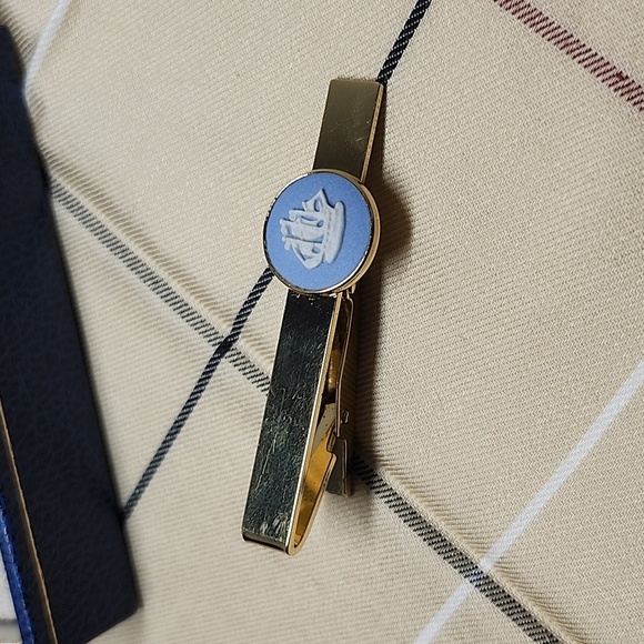 Wedgwood clip-on tie 👔 - Picture 3 of 6